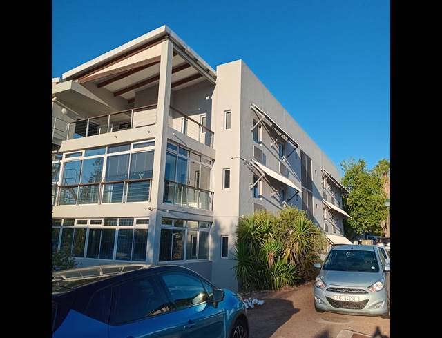 221M² OFFICE TO LET IN TECHNO PARK